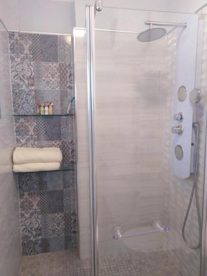 Le Palais Du Tropique Appartement Vue Mer 5E Etage Avec Ascenseur Juan-les-Pins Zewnętrze zdjęcie